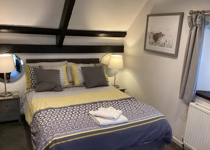 Y Bwythyn - Lovely Cottage In Village Of Spittal