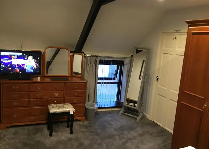 Y Bwythyn - Lovely Cottage In Village Of Spittal