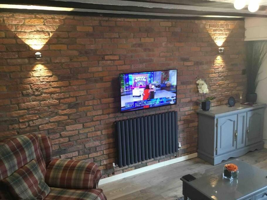 Y Bwythyn - Lovely In Village Of Spittal Appartement Haverfordwest