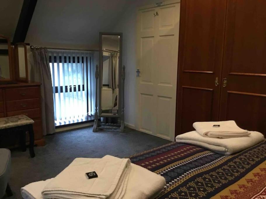 Y Bwythyn - Lovely In Village Of Spittal Appartement Haverfordwest